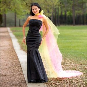 Black trap less mermaid dress. Prom. Pageants. Size 2-3
